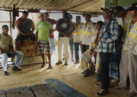 Com coveiros em greve, Prefeitura garante funcionamento de cemitério
